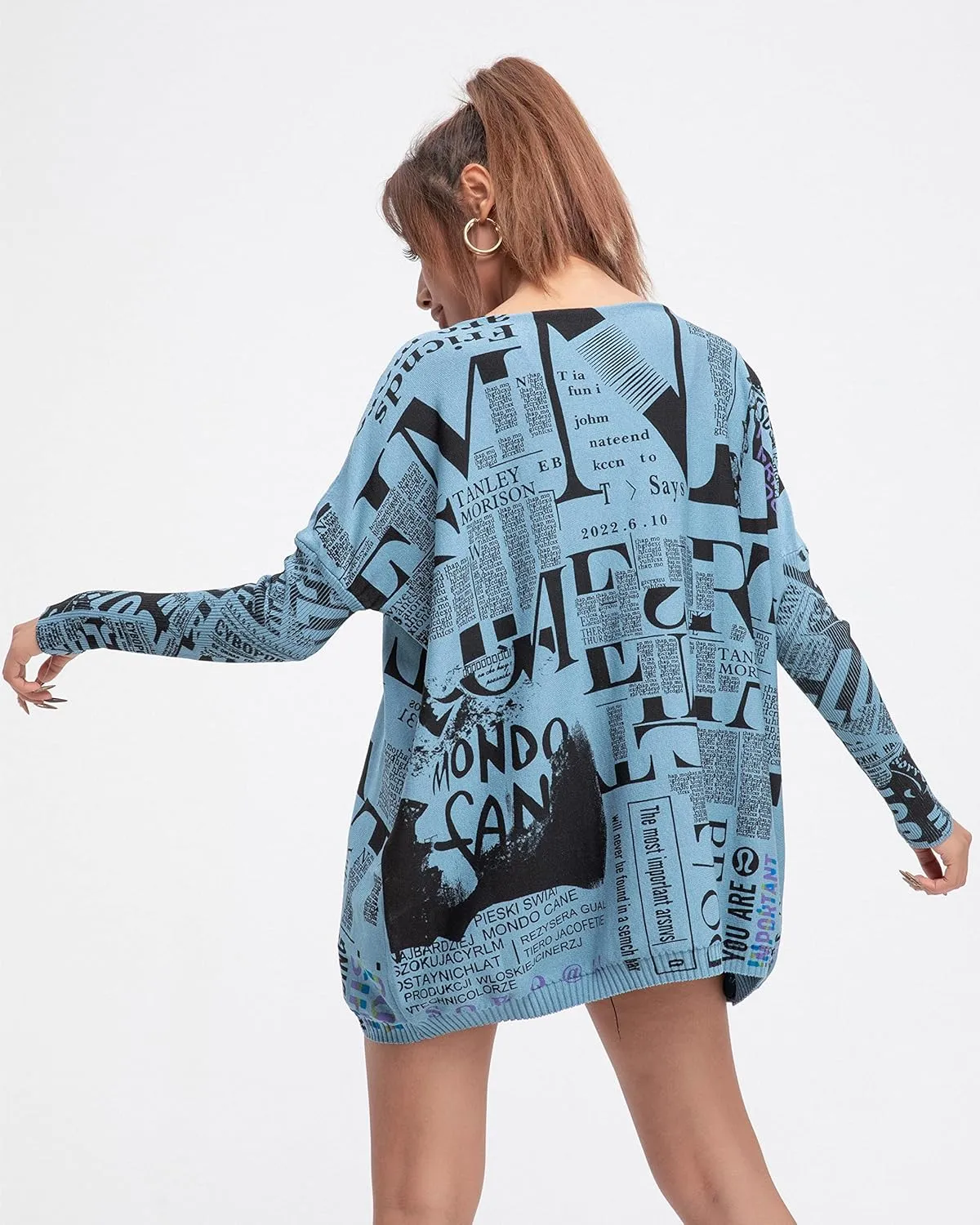 ellazhu Women's Off-Shoulder Long-Sleeved Cute Newspaper Printed Pullover Oversized Sweater Shirt GY2753