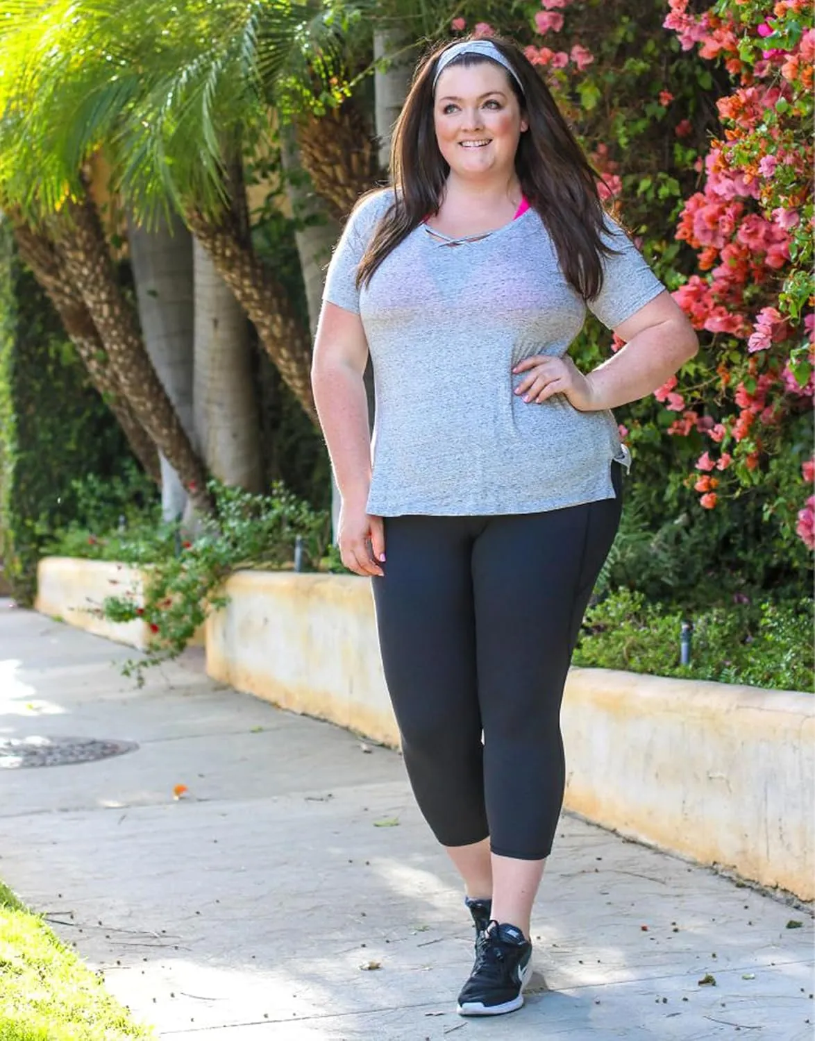 FULLSOFT 3 Pack Plus Size Capri Leggings with Pockets for Women -High Waist Stretchy 1X-4X Workout Yoga Pants