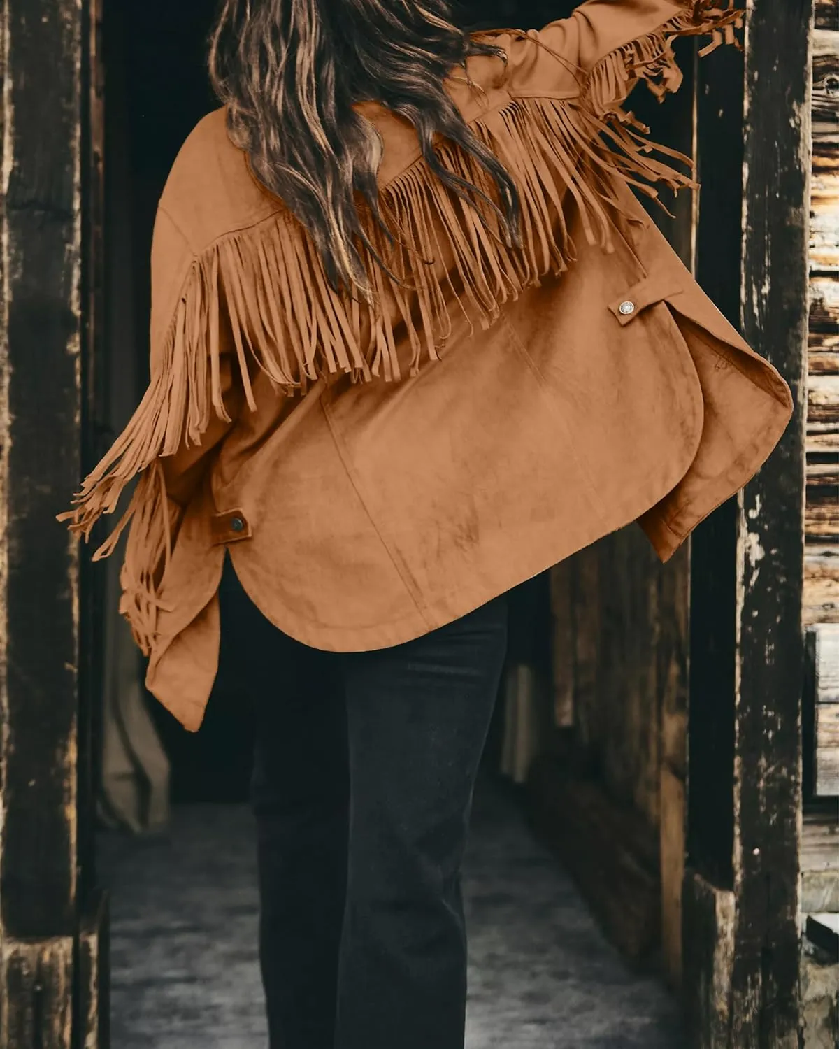 Gacaky Women's Oversized Faux Suede Fringe Jacket Vintage Western Cowgirl Tassel Jackets Country Concert Outfits