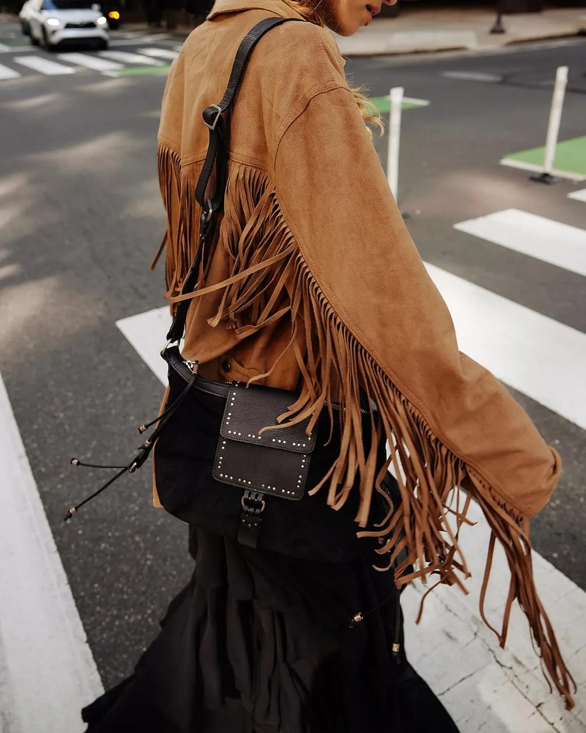 Gacaky Women's Oversized Faux Suede Fringe Jacket Vintage Western Cowgirl Tassel Jackets Country Concert Outfits