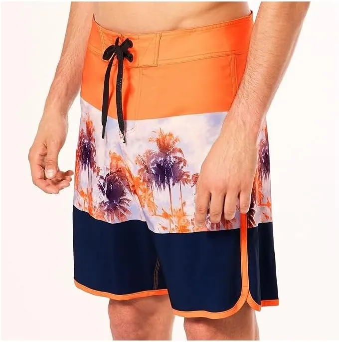 Oakley Men's Palm Florals Recycled 19 Boardshort