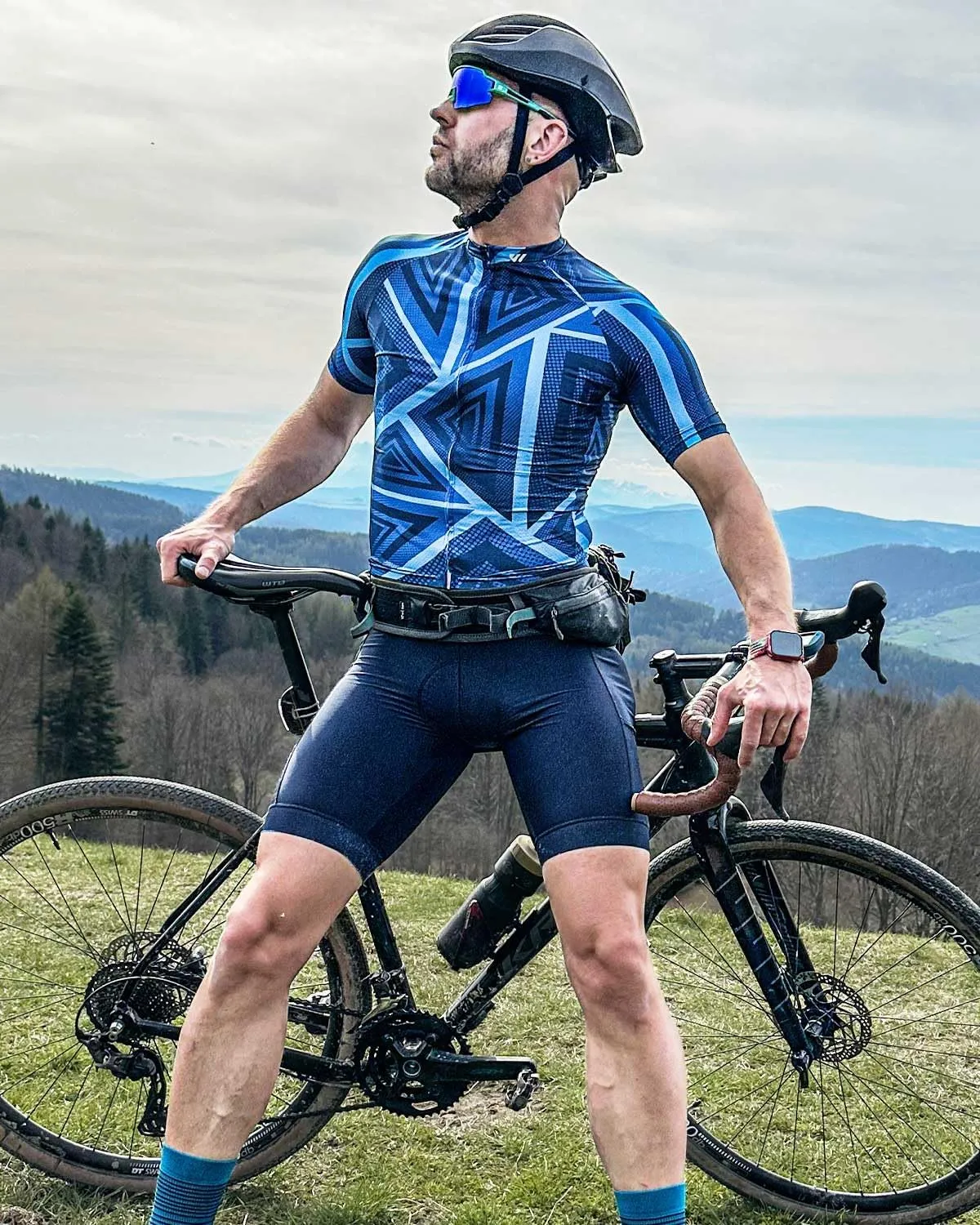 Wulibike Men's Cycling Jerseys Short Sleeve Bike Biking Shirts Full Zip with Pockets Road Bicycle Clothing